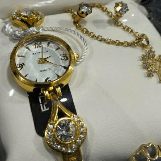 *Ladies Jewlary Box*