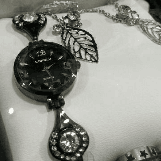 *Ladies Jewlary Box*