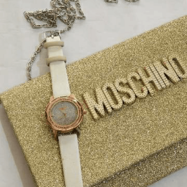 Fancy Clutch
and
Beautiful Watch