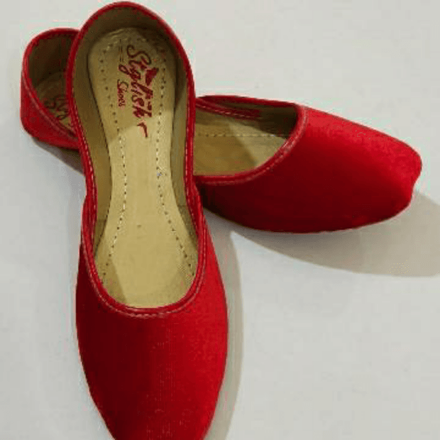 *Traditional Khussa*
For Ladies