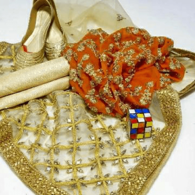 *Discount Offer*


#Wedding
#Party Wear
 

Beautiful #Dori & #Pearls #Mirro