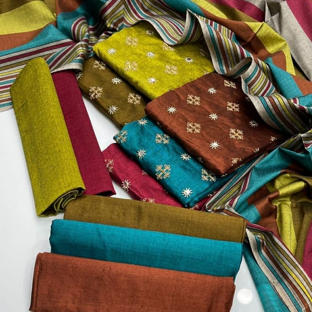 3pc dress susi
Shirt