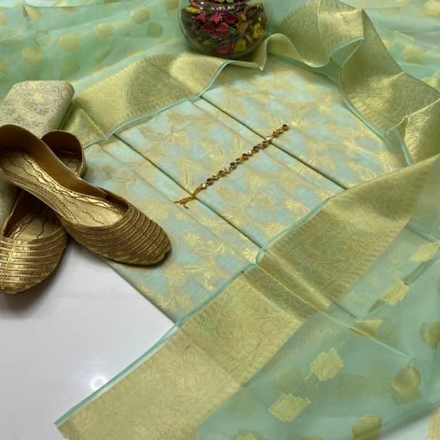 *Discount Offer*
♥️Stuff paper cotton😌