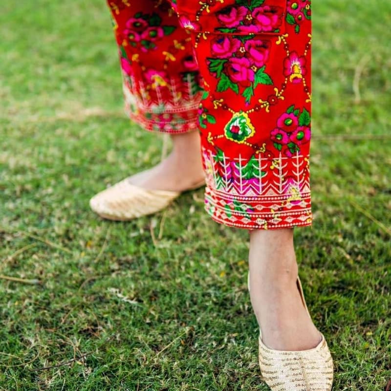 *ALHAMDULILAH *

Most Hot Design

2pc

Shirt