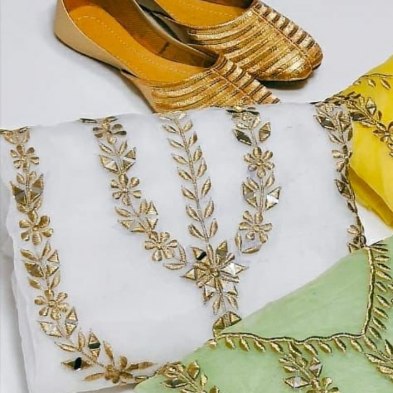 *ALHAMDULILAH *

Double Haar Gala
3 Pcs Suit