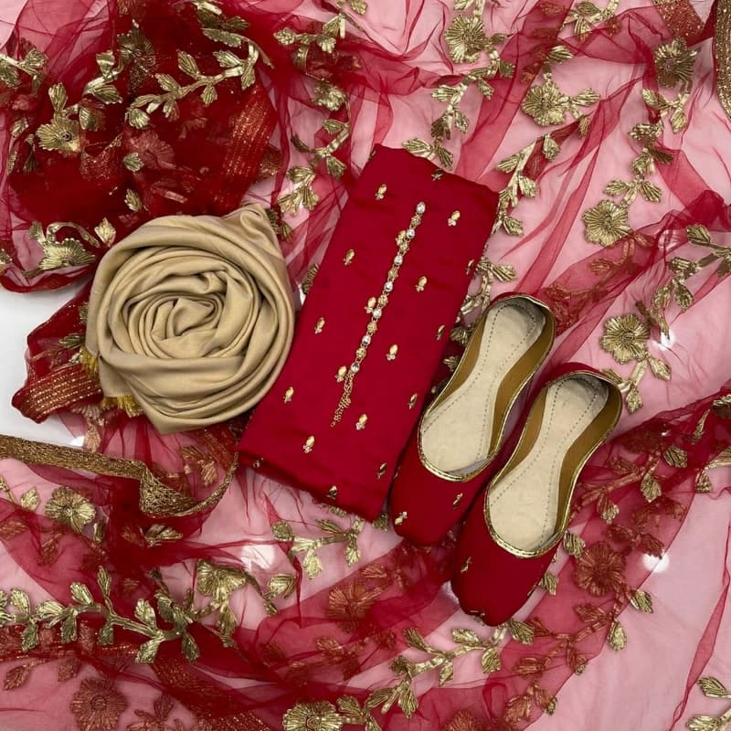 3pc dress fancy 
Shirt shamoze silk embroidered with neck line 
Dupata net 