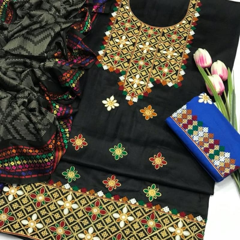 Hit Winter Arrivals 2k21 🌺
3pc dress susi 👗♥️