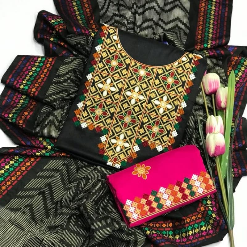 Hit Winter Arrivals 2k21 🌺
3pc dress susi 👗♥️