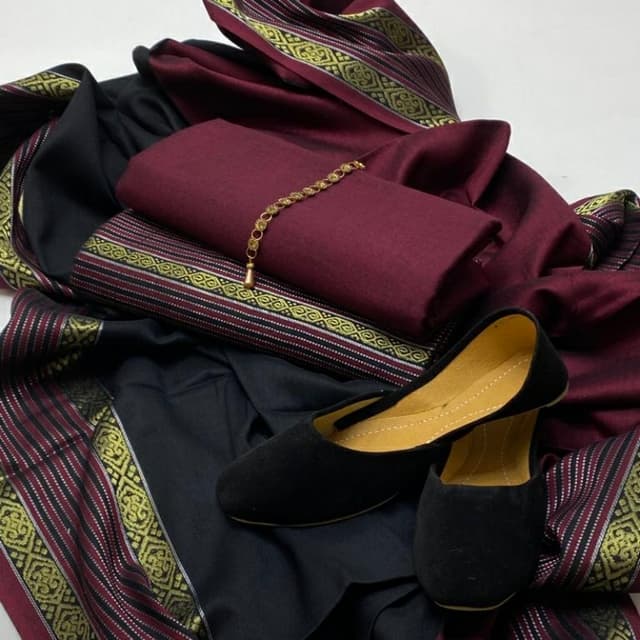 3 pieces suits#
Susi Banarsi*