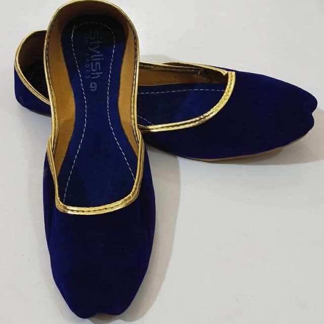 *Traditional Khussa*
For Ladies*